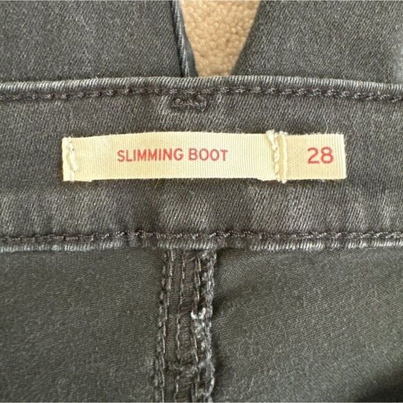 Levi Strauss & Co Women’s Slimming Boot jeans size 28 - Picture 9 of 10